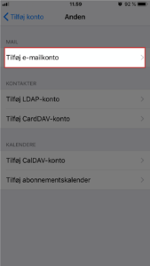 Vælg “Tilføj e-mailkonto”.